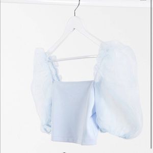 Puff sleeve top